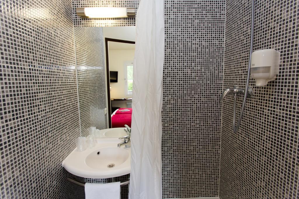 Hotel Akena Creil - Clermont Agnetz 阿涅尔兹 外观 照片