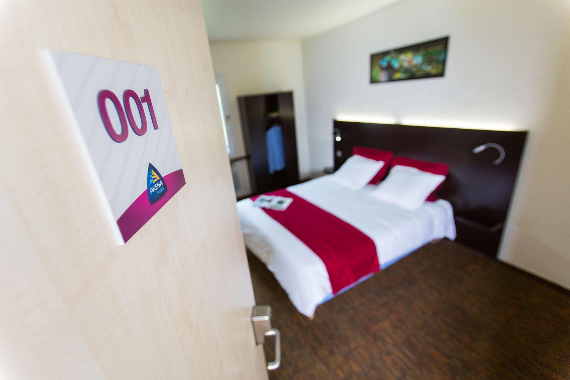 Hotel Akena Creil - Clermont Agnetz 阿涅尔兹 外观 照片
